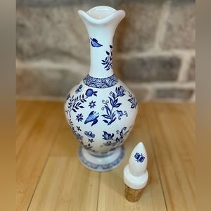 Vintage Coalport blue and white china vase with stopper